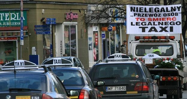 Protest taksówkarzy. Fot. Jacek Waszkiewicz /Reporter