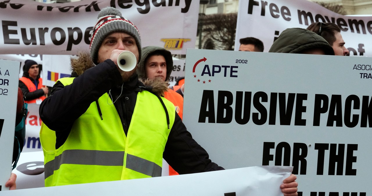 Protest transportowców przed Parlamentem Europejskich