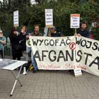 Protest w 10. rocznicę rozpoczęcia wojny w Afganistanie