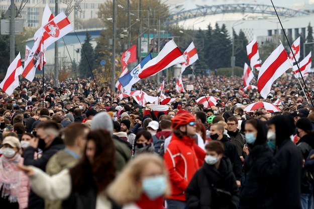 Protest w Mińsku w październiku 2020 roku /STRINGER/AFP /East News