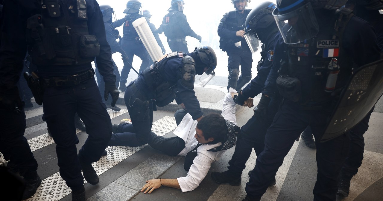 Protest w Paryżu. Policja użyła gazu łzawiącego 