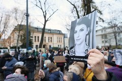 Protest w Warszawie pod hasłem „Ani jednej więcej”