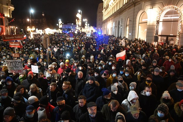 Protest w Warszawie /Radek  Pietruszka /PAP