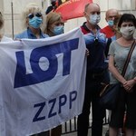 Protest związkowców z Poczty Polskiej i LOT-u. "Sasin musi odejść"