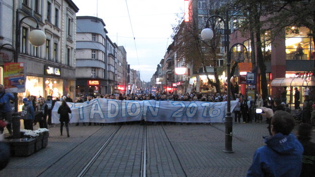 Protestujący kibice /Józef Polewka /RMF FM