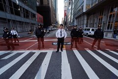 Protestujący nowojorczycy "okupują" Times Square