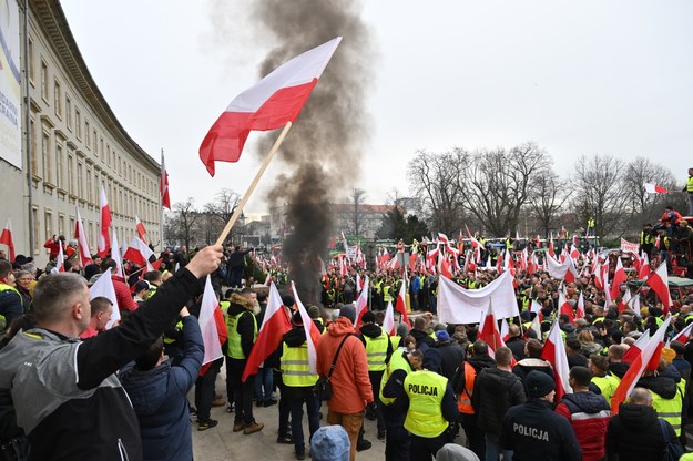Protestujący rolnicy blokują centrum Wrocławia / 	Maciej Kulczyński    /PAP
