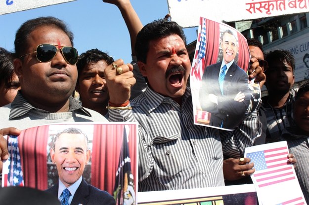Protestujący w Indiach przeciwko rewizji wicekonsul / 	SANJEEV GUPTA    /PAP/EPA