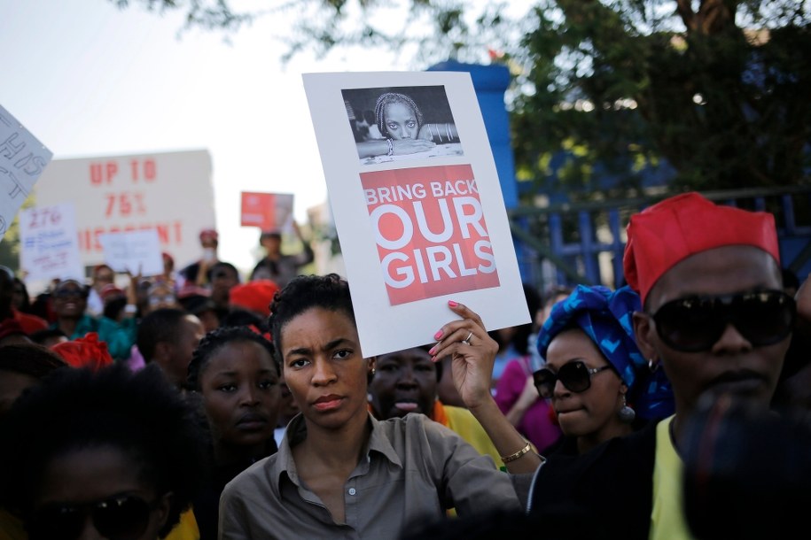 Protestujący w RPA próbują zwrócić uwagę na tragedię nigeryjskich licealistek /KIM LUDBROOK   (PAP/EPA) /PAP/EPA