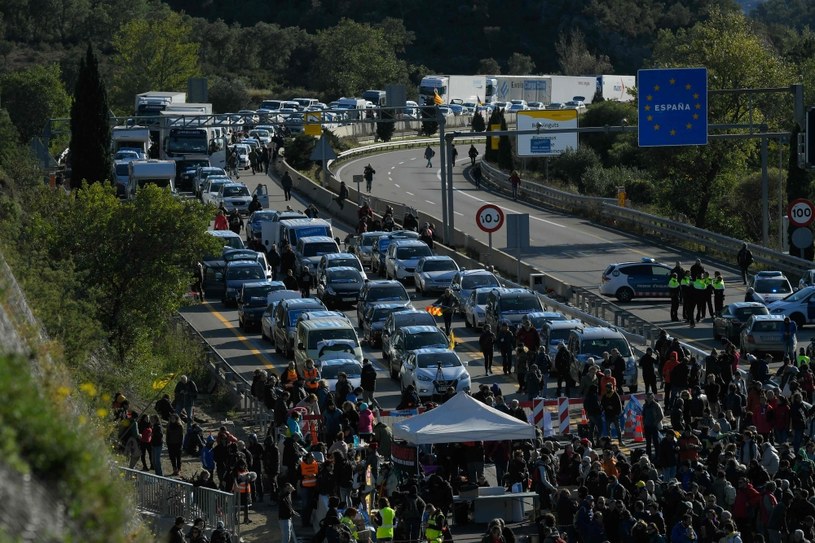 Protesty na granicy hiszpańsko-francuskiej w La Jonquera /AFP