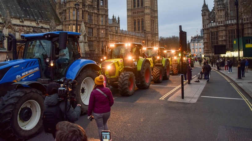 Protesty nie tylko w UE. Niezadowoleni rolnicy zablokowali stolicę 