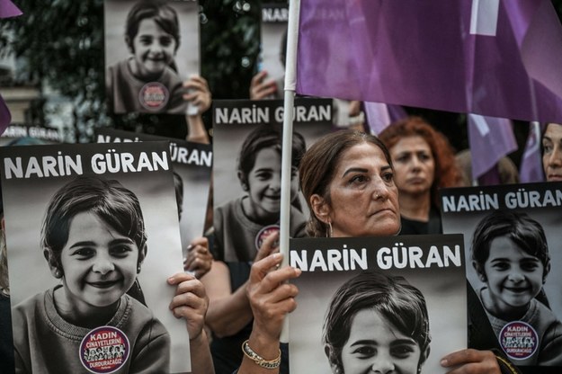 Protesty po śmierci ośmioletniej Narin Guran /OZAN KOSE/AFP/East News /