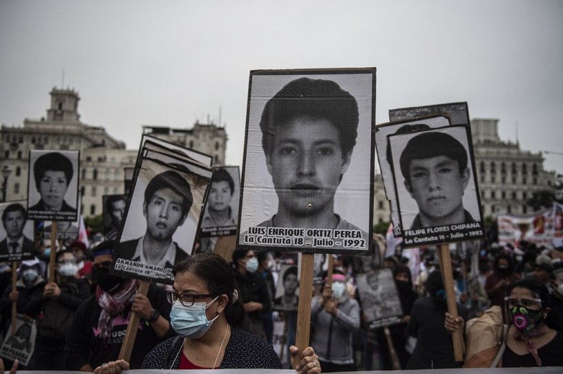 Protesty przeciwko kandydaturze peruwiańskiego kandydata na prezydenta Keiko Fujimori /AFP