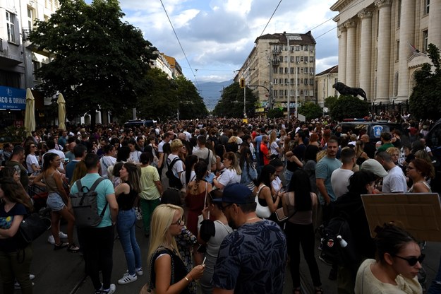 Protesty przeszły przez wiele miast /VASSIL DONEV /PAP/EPA