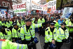 Protesty studentów w Londynie