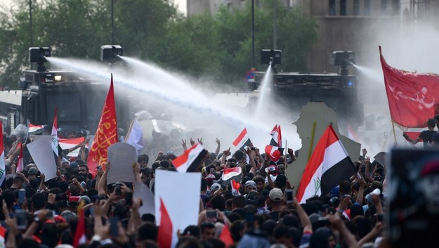 Protesty w Bagdadzie /MURTAJA LATEEF /PAP/EPA