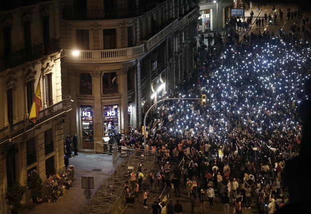 Protesty w Barcelonie /JESUS DIGES /PAP/EPA