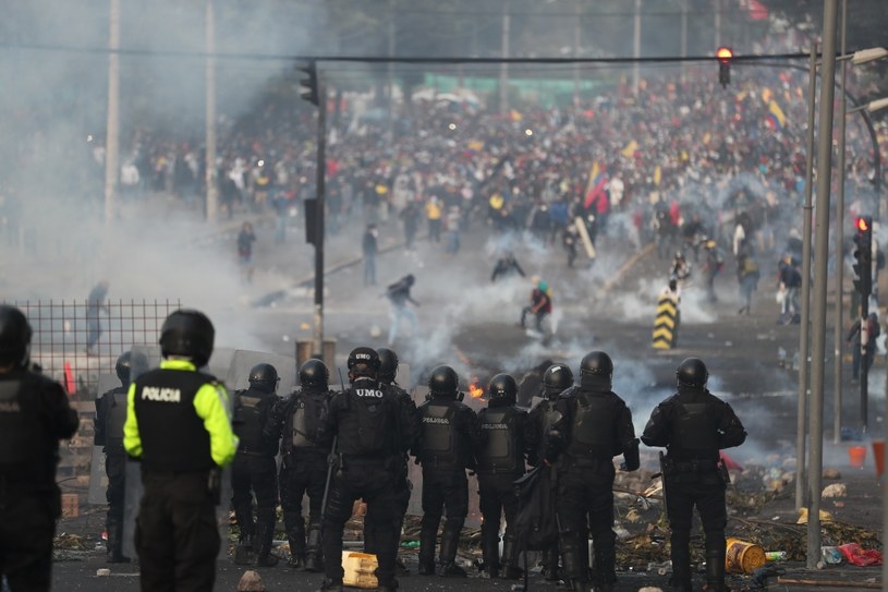 Protesty w Ekwadorze /JOSE JACOME /PAP/EPA