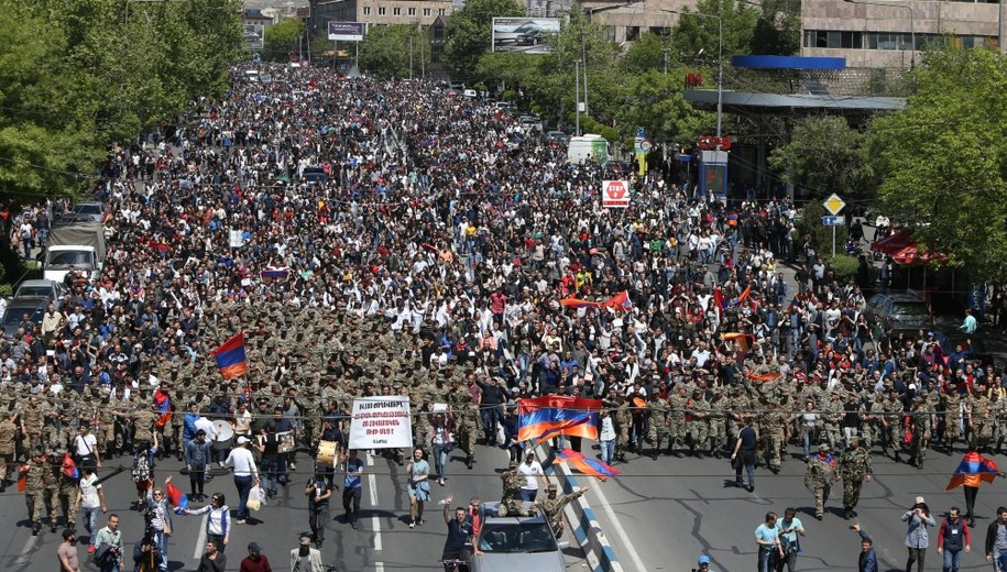 Protesty w Erywaniu /VAHRAM BAGHDASARYAN /PAP/EPA