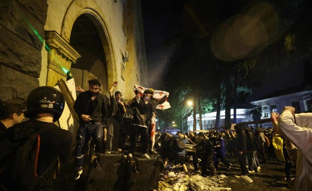 Protesty w Gruzji. Demonstranci zablokowali centrum Tbilisi