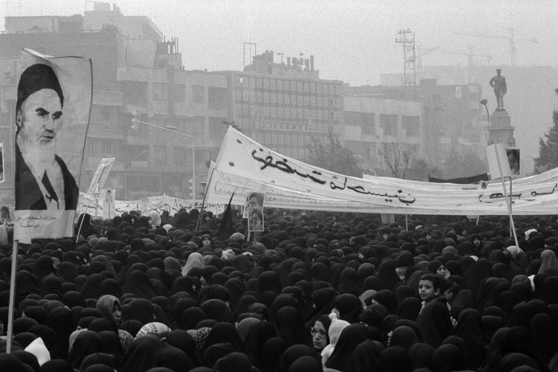 Protesty w Iranie w 1979 r. /Kaveh Kazemi /Getty Images