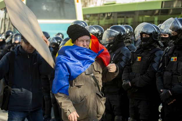 Protesty w Kiszyniowie /DUMITRU DORU /PAP/EPA