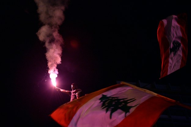 Protesty w Libanie /WAEL HAMZEH /PAP/EPA