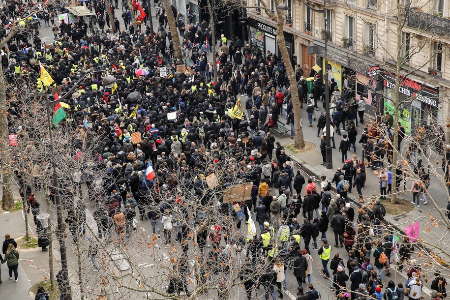 Protesty w Paryżu /Teresa Suarez /PAP/EPA