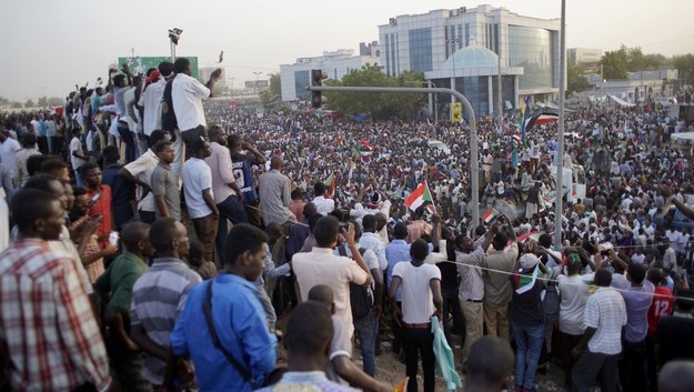 Protesty w Sudanie / 	STR   /PAP/EPA