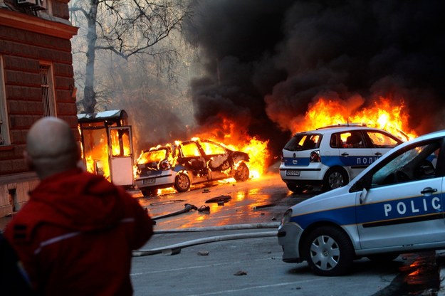 Protesty z Tuzli przeniosły się do innych miast Bośni i Hercegowiny /DZENAN KRIJESTORAC /PAP/EPA