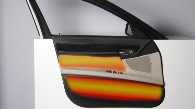 Prototypowe promienniki podczerwieni zaprojektowane przez BMW. /BMW