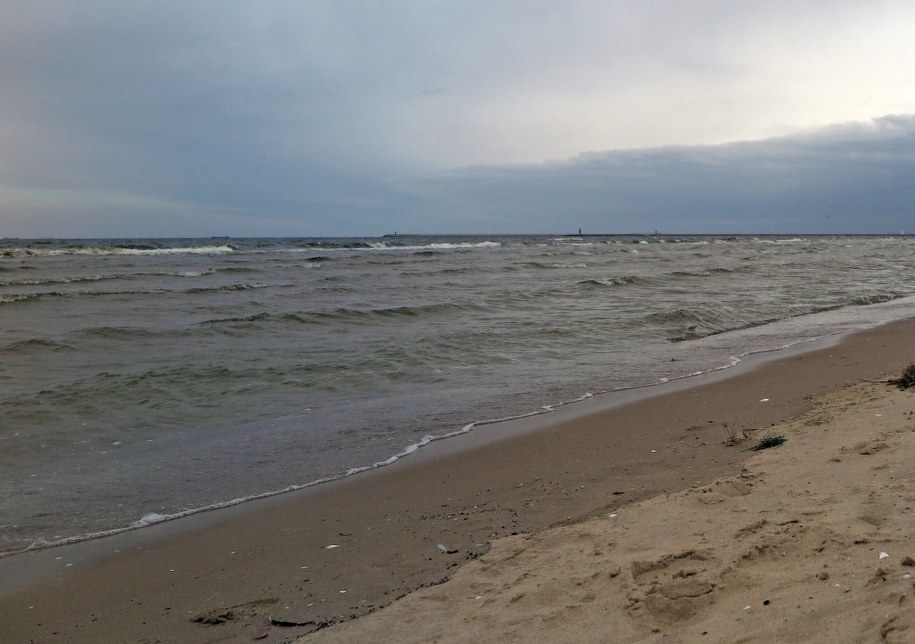 Prowadzenie akcji ratunkowej uniemożliwiają fatalne warunki atmosferyczne /Archiwum RMF FM