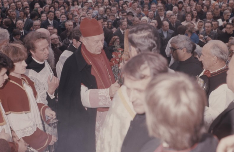 Prymas Polski kardynał Stefan Wyszyński. Zdjęcie z 1976 roku /Z archiwum Narodowego Archiwum Cyfrowego