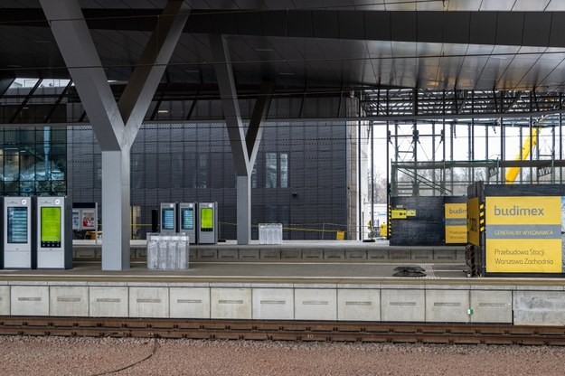 Przebudowa stacji Warszawa Zachodnia /Shutterstock