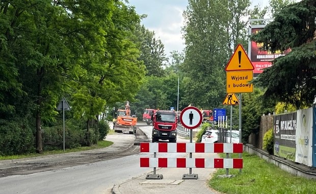 Przebudowa węzła kolejowego. Utrudnienia obok kopalni Wujek