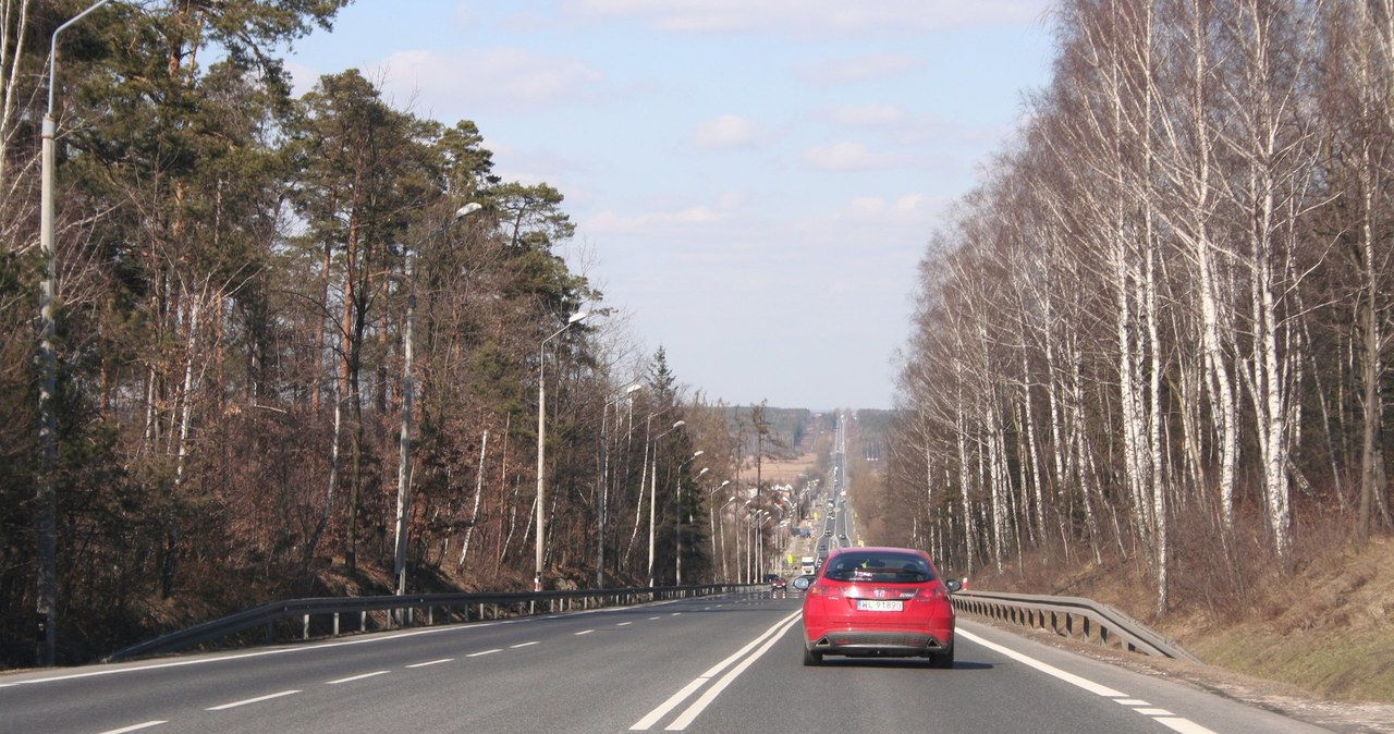 Przebudowany zostanie odcinek Skarżysko-Kamienna - Radom /INTERIA.PL