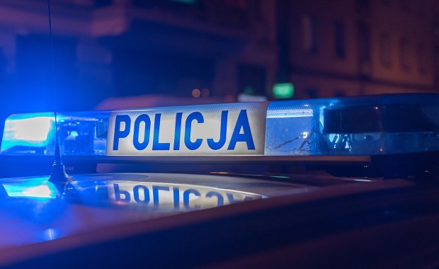 ​Przechodziła przez przejście, potrąciło ją Porsche. 21-latka zmarła w szpitalu