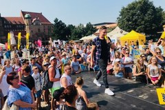 Przecięcie stroju kąpielowego RMF FM rozpoczęło Zlot Gwiazd