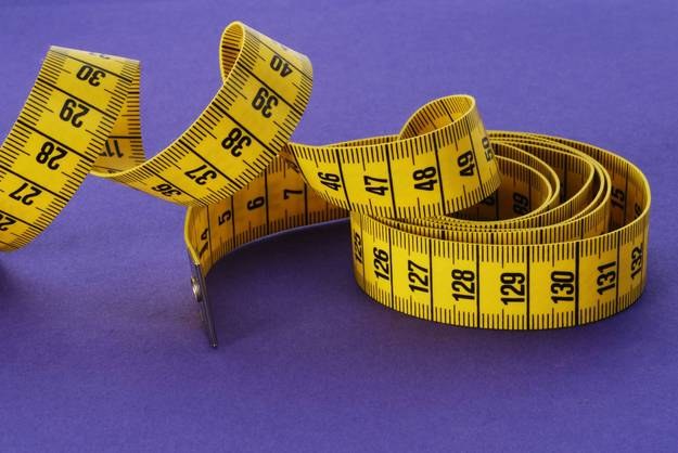 Przeciętna długość penisa w stanie pobudzenia to 13,12 cm /Martina Kalaba /DPA  /PAP/EPA