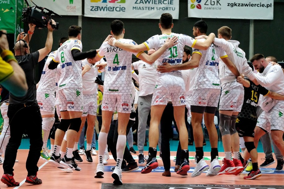 Przeciwnikiem ZAKSY w półfinałach będzie Aluron Warta Zawiercie /Hanna Bardo /PAP