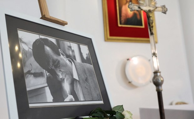 „Przecudowny kumpel, fenomenalny aktor”. Bliscy pożegnali Krzysztofa Kowalewskiego