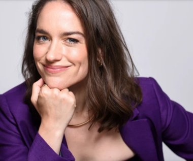 Przed laty kultowy serial dał jej międzynarodową sławę. Dziś powraca w nowym hicie