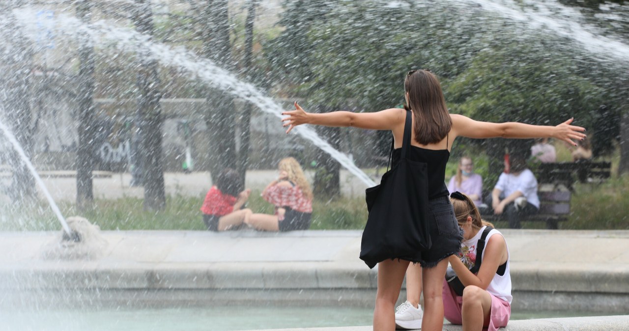 Przed nami ciepły poniedziałek /Jakub Kaminskii /East News