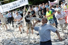 Przed Sejmem taksówkarze protestowali przeciwko deregulacji 