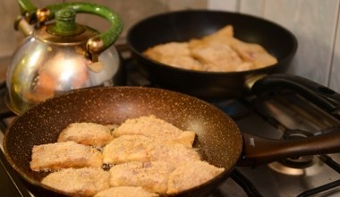 Przed smażeniem karpia łączę te 2 tłuszcze. Ryba smakuje jak złoto 