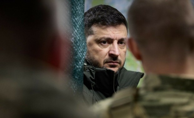 Przed Ukrainą trudny czas. Zełenski ostrzega rodaków