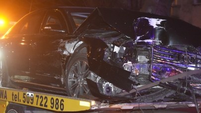 Przedłużono śledztwo ws. wypadku z udziałem premier. "Czekamy na opinię biegłych"
