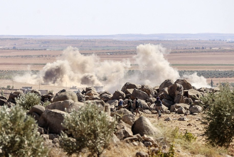 Przedmieścia Aleppo /	AA/ABACA /PAP/EPA