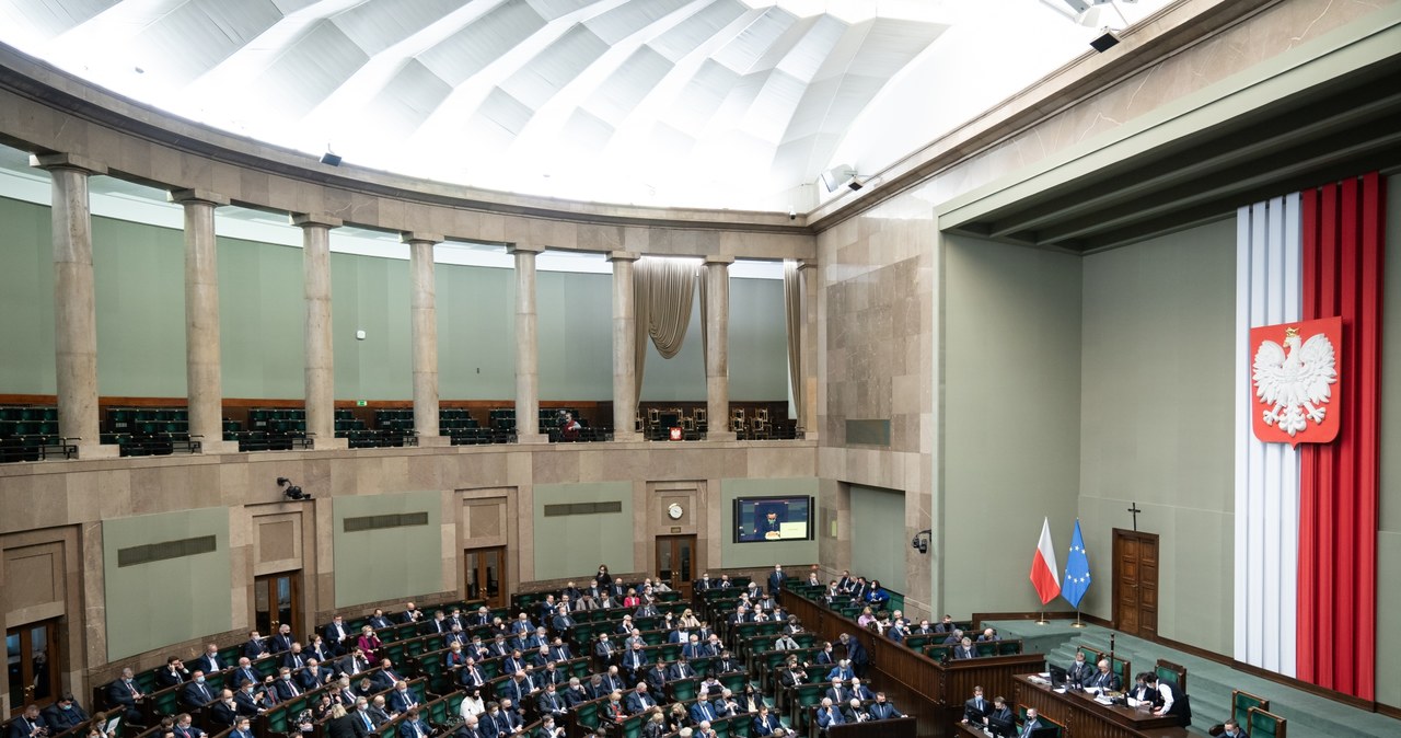 Przedmiotem głosowania w Sejmie było sprawozdanie komisji dot. wykonania budżetu państwa w okresie od 1 stycznia do 31 grudnia 2024 /Mateusz Włodarczyk /AFP