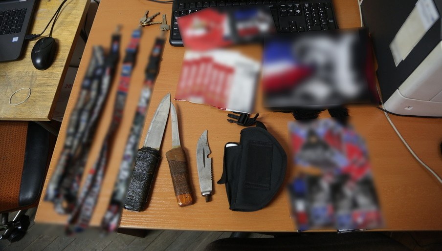 Przedmioty znalezione przy zatrzymanych /Policja